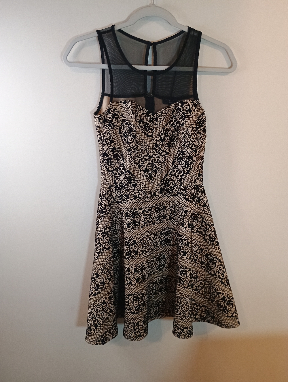 Trixie Grunge Goth Sleeveless Black and Cream Patterned Fit & Flare Dress